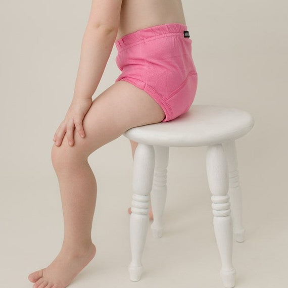 Toddler wear pink training pants